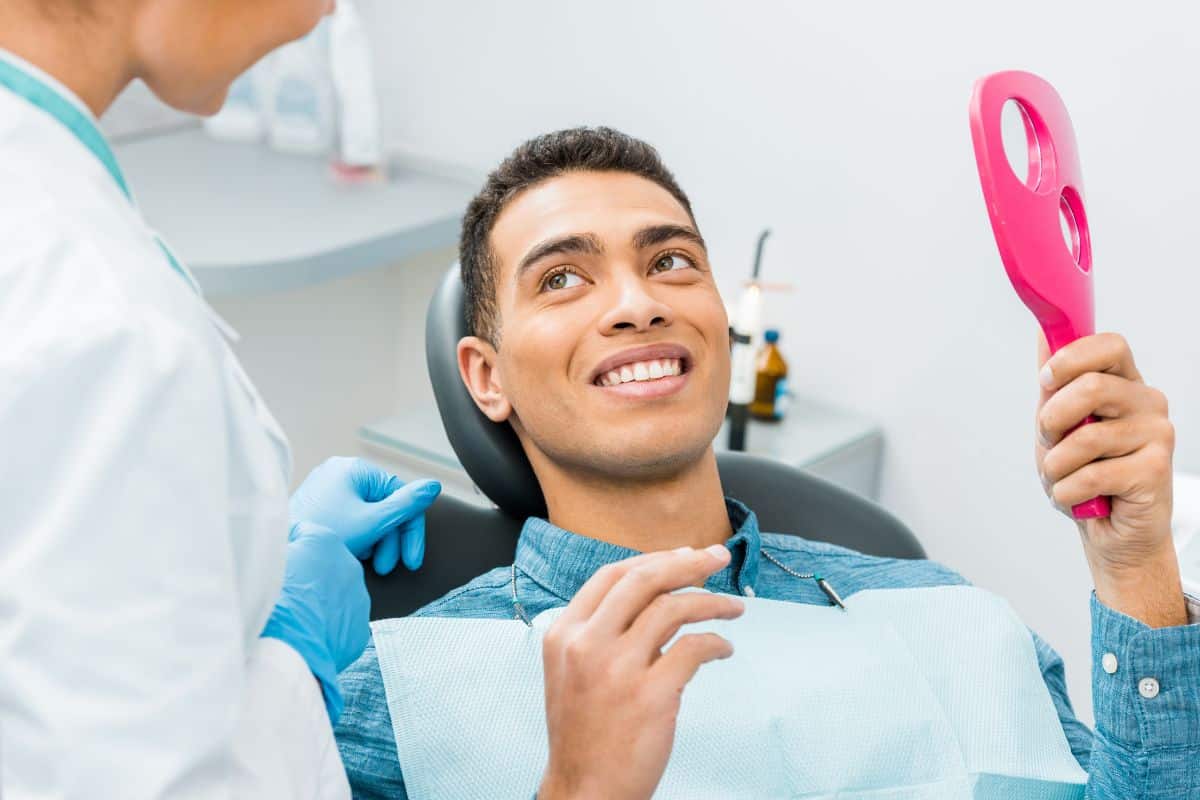 4 Key Factors to Consider When Choosing a Dentist